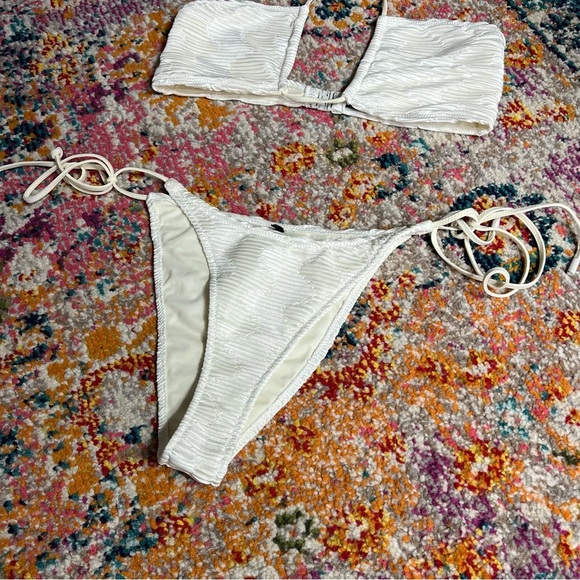 Triangl‎ coconut terry cloth bathing suit set - Picture 4 of 15